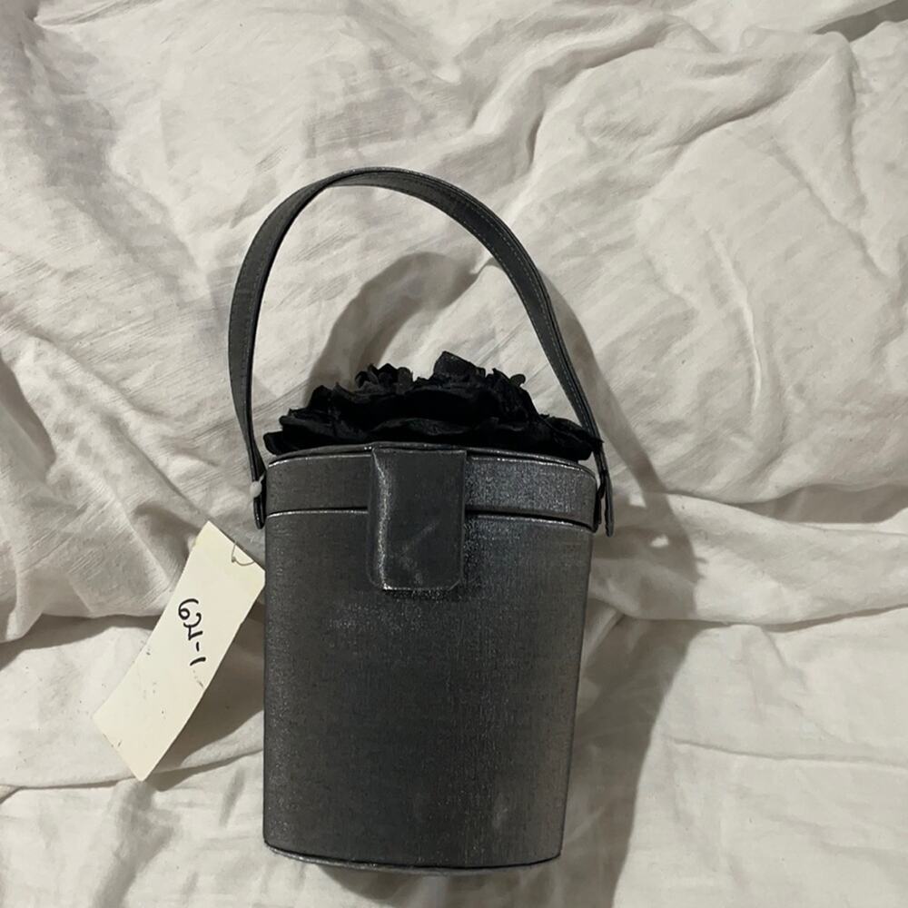 Nordstrom silver grey metallic even bag round black flower top NWT vintage
